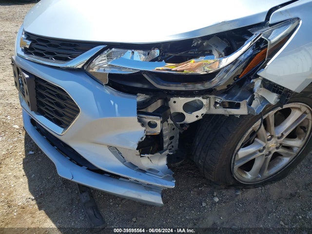 Chevrolet Cruze Lt Auto 2018 1G1BE5SM7J7208479 Image 12