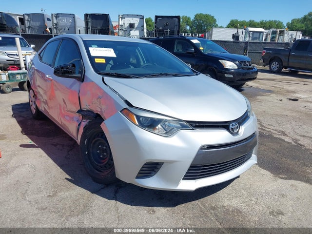 Toyota COROLLA LE 2016 5YFBURHE0GP565432 zdjęcie główne