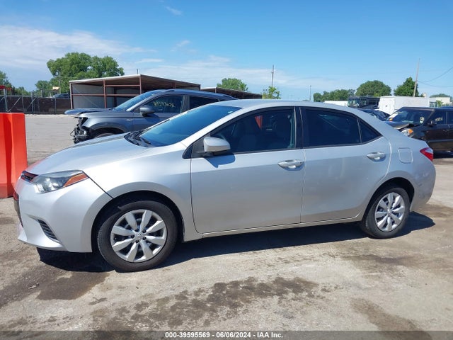 Toyota COROLLA LE 2016 5YFBURHE0GP565432 Image 14