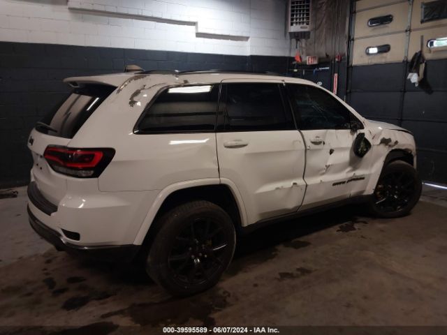 1C4RJFBG7JC156926 Jeep Grand Cherokee Sterling Edition 4x4