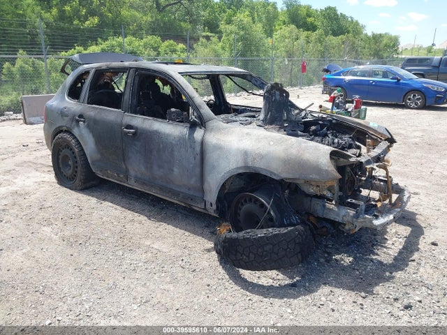 2004 PORSCHE CAYENNE WP1AC29P54LA92376 Photo 0