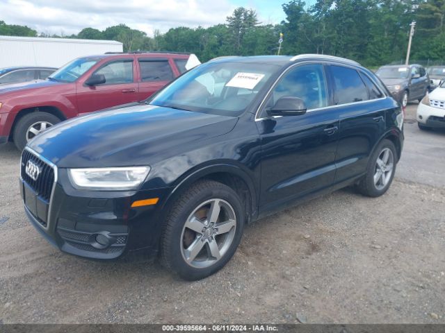 WA1EFCFS1FR004880 Audi Q3 2.0t Premium Plus