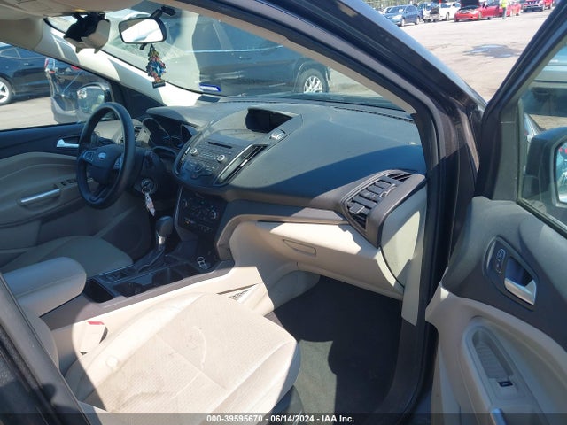 Ford ESCAPE SE 2017 1FMCU0GD4HUA31956 Image 5