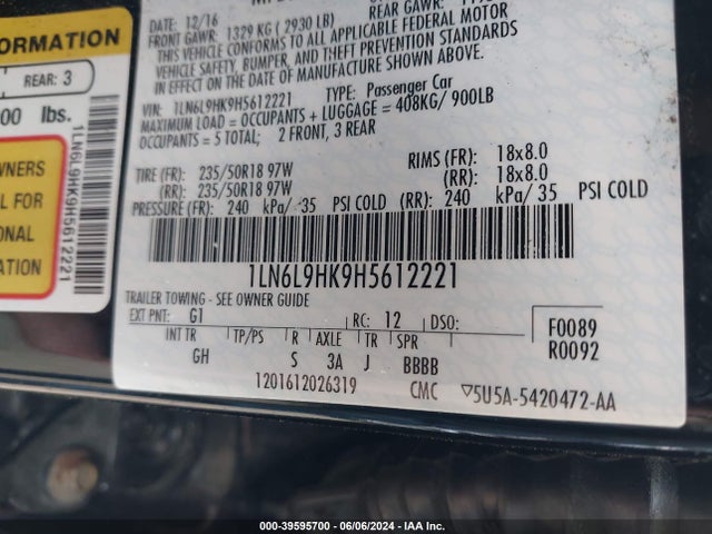 1LN6L9HK9H5612221 Lincoln Continental Livery