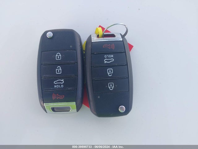 KIA Optima S 2018 5XXGT4L37JG250371 Image 27