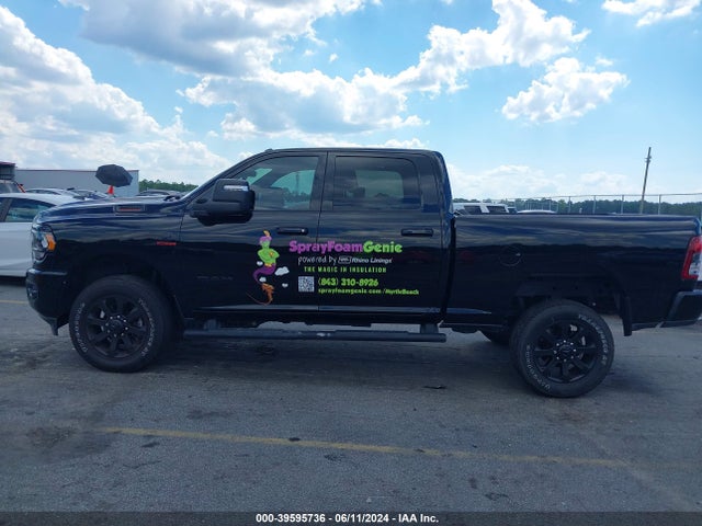 3C6UR5DL5PG517736 RAM 2500 Big Horn  4x4 6'4 Box