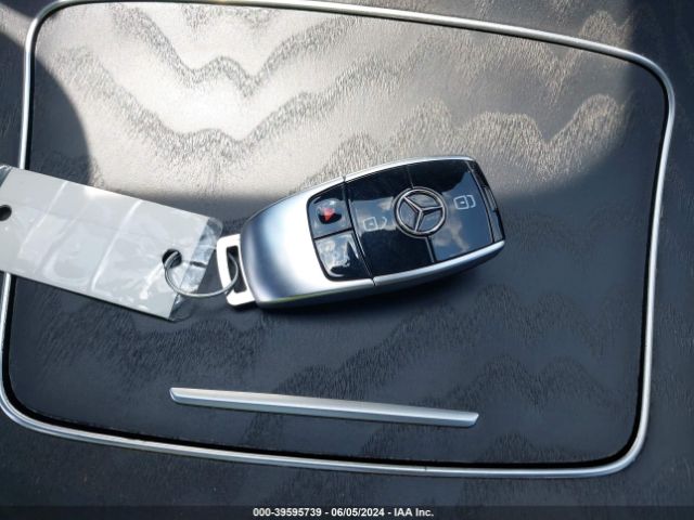 WDDZF4KB5KA532844 Mercedes-Benz E 300 4matic