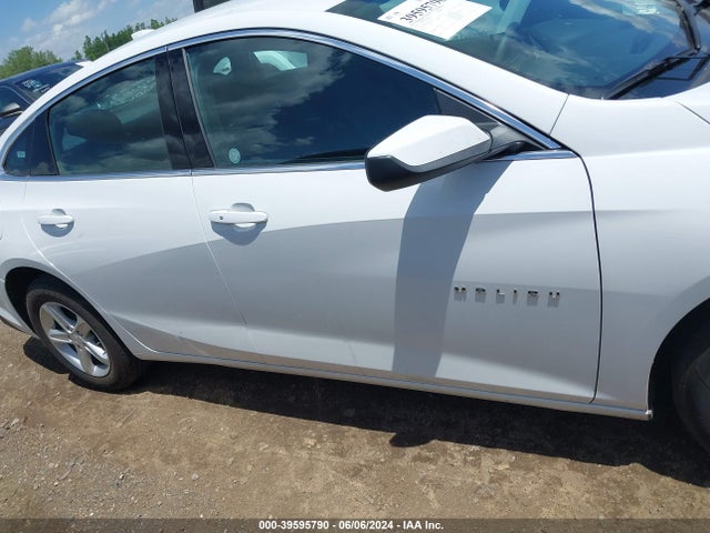 Chevrolet MALIBU LT 2024 1G1ZD5ST3RF139882 Image 13