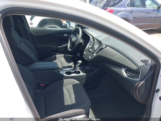 Chevrolet MALIBU LT 2024 1G1ZD5ST3RF139882 Image 5