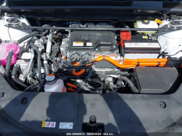 2023 LEXUS RZ 450E JTJAAAAB0PA017096 Photo 9