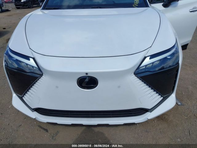 2023 LEXUS RZ 450E JTJAAAAB0PA017096 Photo 5