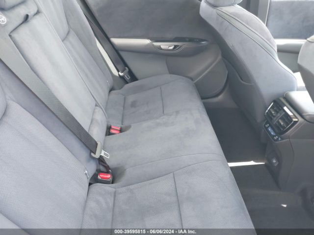 2023 LEXUS RZ 450E JTJAAAAB0PA017096 Photo 7