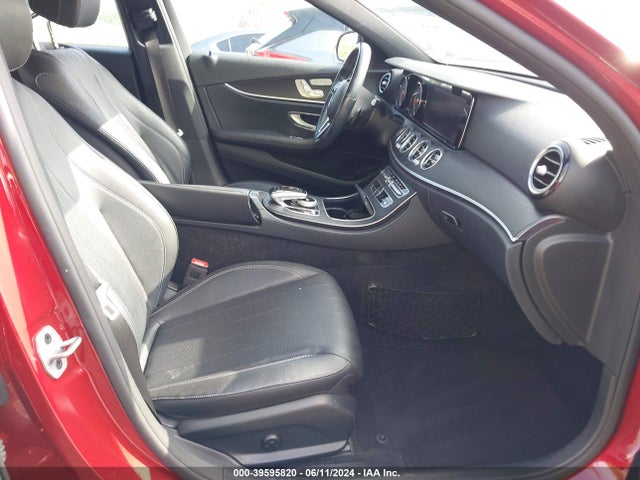 Mercedes-Benz E 300 2019 WDDZF4JB2KA531071 Image 5