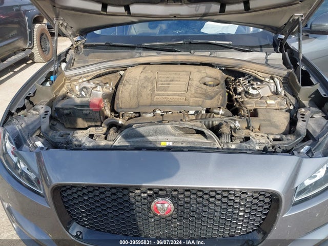 2019 JAGUAR F-PACE SADCK2FX9KA609869 Photo 9