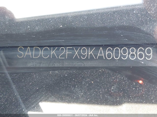 2019 JAGUAR F-PACE SADCK2FX9KA609869 Photo 8