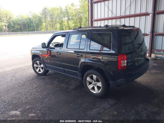 Jeep Patriot Latitude 2014 1C4NJRFB1ED761104 Image 3
