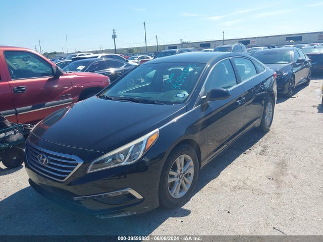 Hyundai SONATA SE 2015 5NPE24AF4FH170657 Image 2