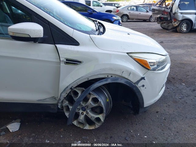 39595950 :رقم المزاد ، 1FMCU9J95DUA01741 vin ، 2013 Ford Escape Titanium مزاد بيع