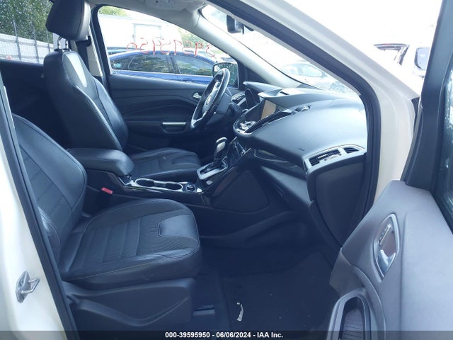 39595950 :رقم المزاد ، 1FMCU9J95DUA01741 vin ، 2013 Ford Escape Titanium مزاد بيع