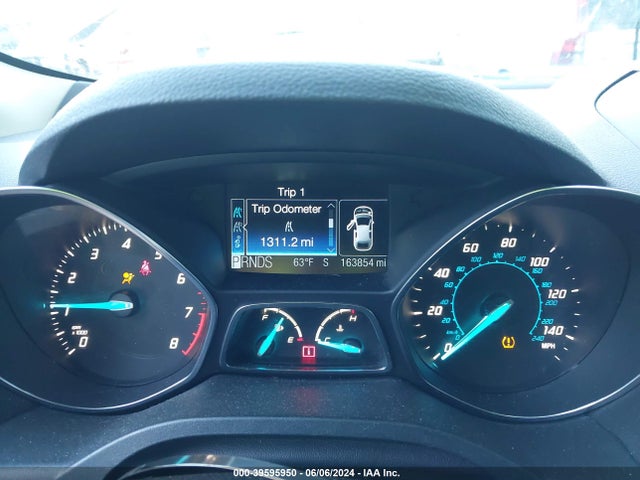 39595950 :رقم المزاد ، 1FMCU9J95DUA01741 vin ، 2013 Ford Escape Titanium مزاد بيع