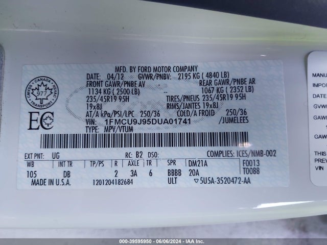 39595950 :رقم المزاد ، 1FMCU9J95DUA01741 vin ، 2013 Ford Escape Titanium مزاد بيع