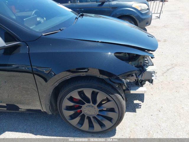 7SAYGDEF2PF957442 Tesla Model Y