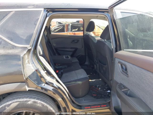 JN8AT3AA4MW013684 Nissan Rogue S Fwd