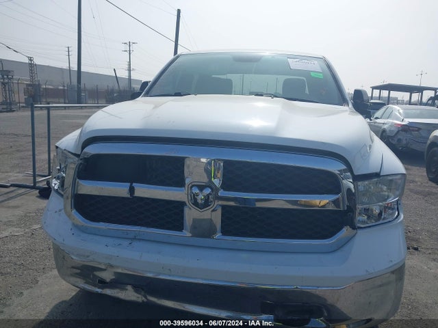 1C6RR7KTXLS141364 RAM 1500 Classic Tradesman  4x4 5'7 Box
