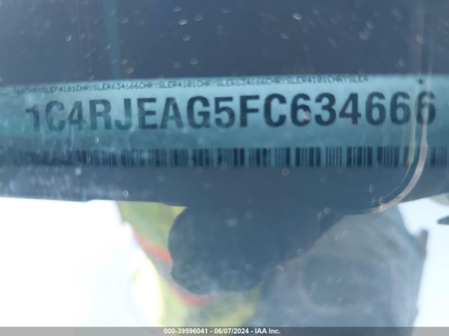 1C4RJEAG5FC634666 Jeep Grand Cherokee Laredo
