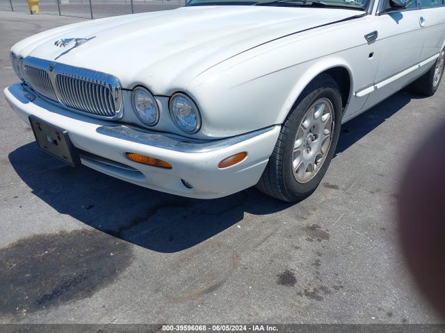1998 JAGUAR XJ8 SAJKX6243WC841262 Photo 5