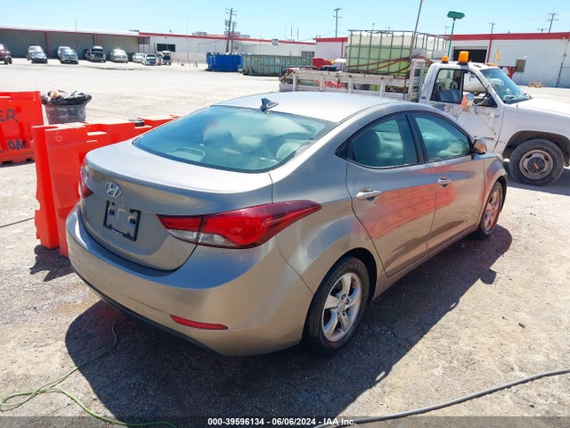 Hyundai ELANTRA SE 2015 5NPDH4AE4FH643247 Image 4