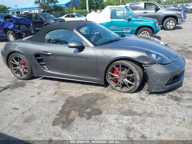 WP0CB2A80KS228823 Porsche 718 Boxster Gts
