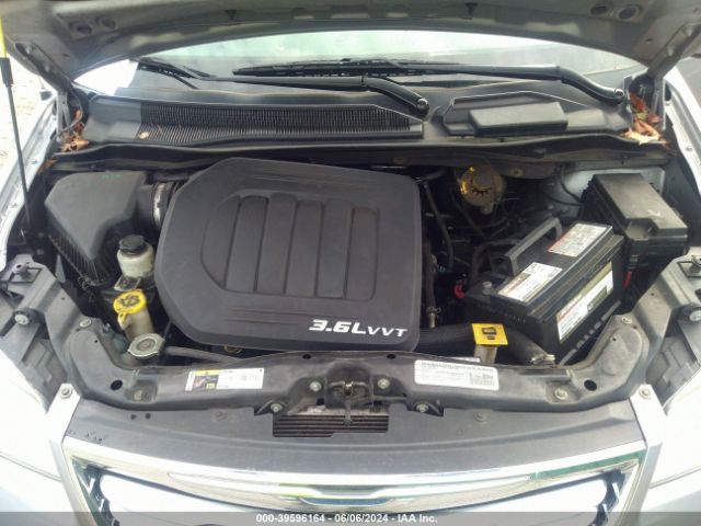 2C4RC1BG8ER358524 Chrysler Town & Country Touring