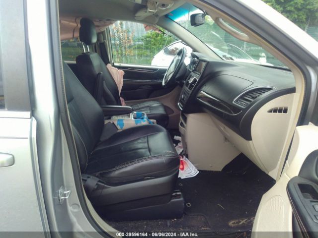 2C4RC1BG8ER358524 Chrysler Town & Country Touring