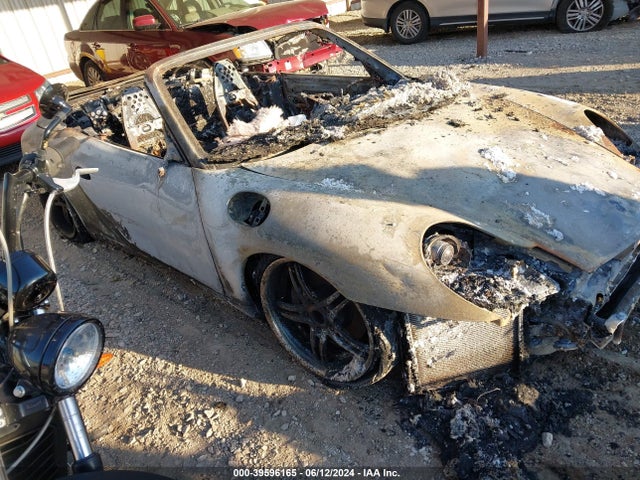 2000 PORSCHE 911 WP0CA2996YS651981 Photo 0