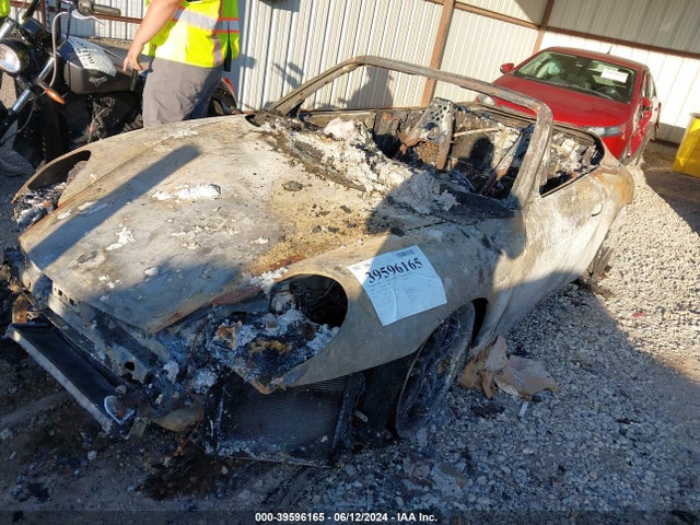 2000 PORSCHE 911 WP0CA2996YS651981 Photo 1