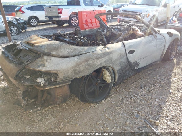 2000 PORSCHE 911 WP0CA2996YS651981 Photo 3