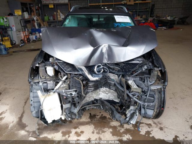 5N1AT2MVXGC756808 Nissan Rogue Sl