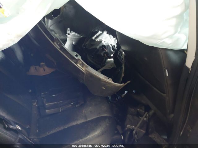 5N1AT2MVXGC756808 Nissan Rogue Sl