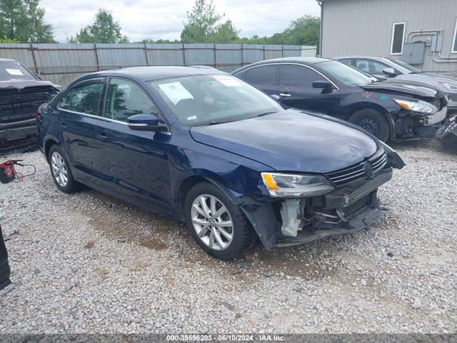 2014 3VWD17AJ3EM398630 main image