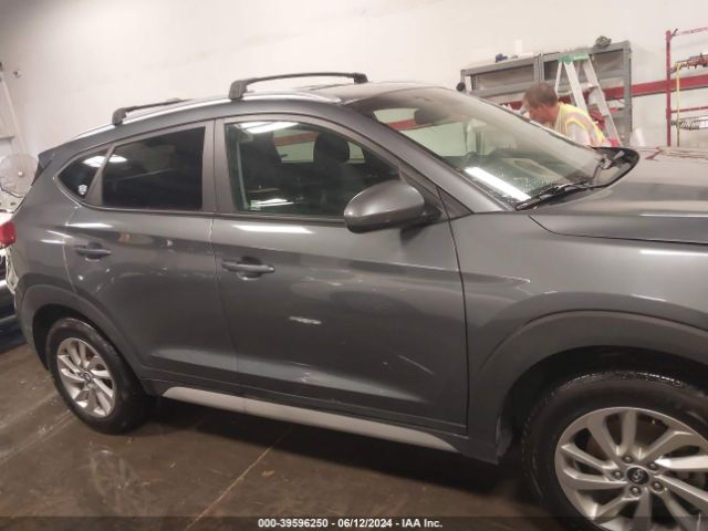 KM8J3CA48JU826020 Hyundai TUCSON SEL