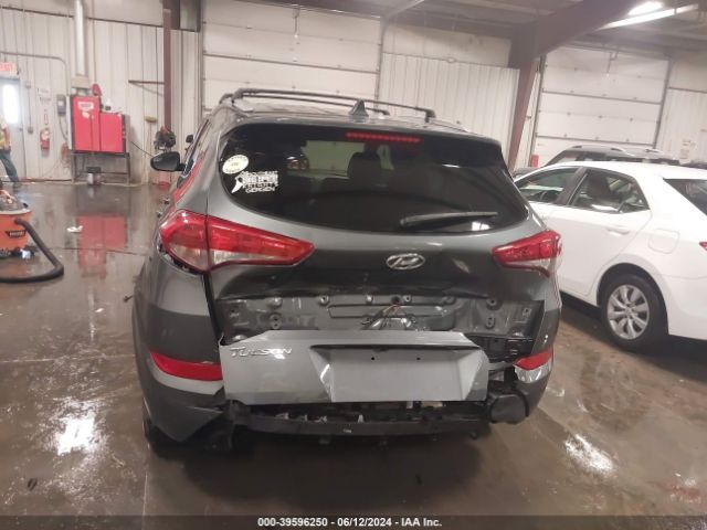 KM8J3CA48JU826020 Hyundai TUCSON SEL