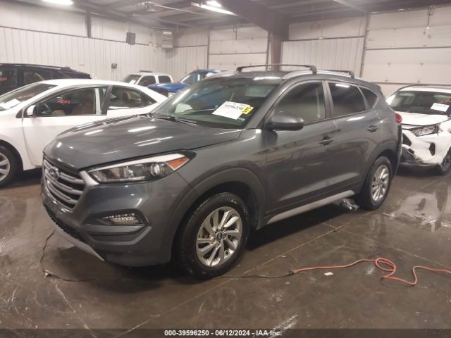 KM8J3CA48JU826020 Hyundai TUCSON SEL