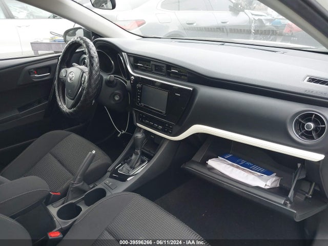 Toyota COROLLA IM 2018 JTNKARJE7JJ554048 Image 5