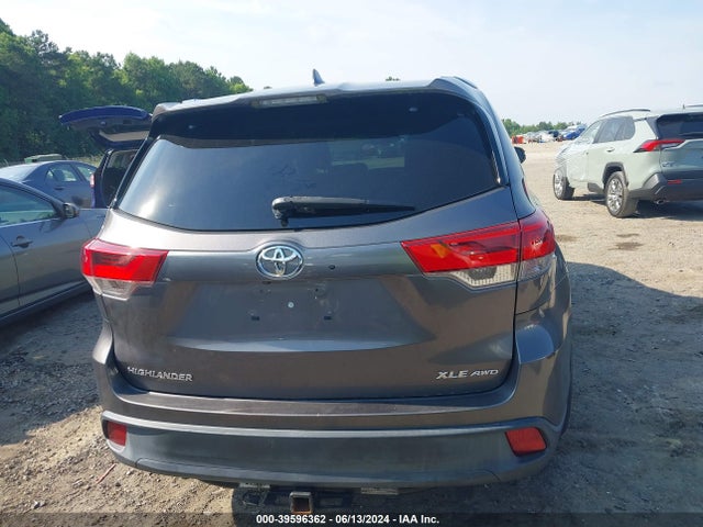 Toyota Highlander Xle 2017 5TDJZRFH1HS436764 Image 16