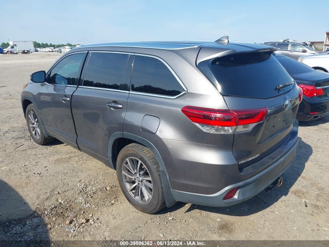 Toyota Highlander Xle 2017 5TDJZRFH1HS436764 Image 3