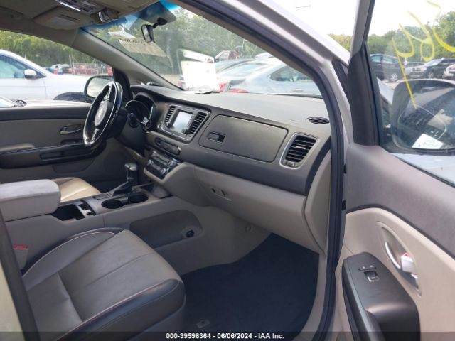 KNDMB5C14J6350789 KIA SEDONA LX