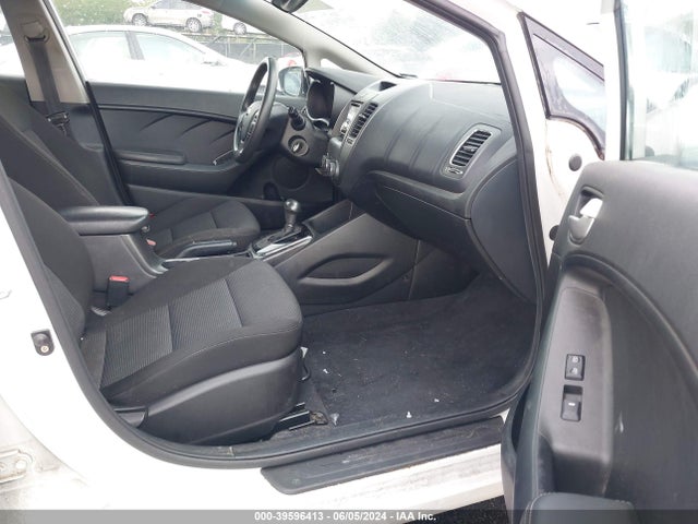 KIA FORTE LX 2017 3KPFK4A79HE119806 Image 5