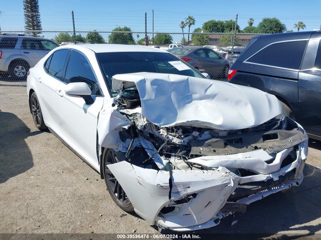 Toyota CAMRY XSE 2022 4T1K61AK4NU036153 zdjęcie główne