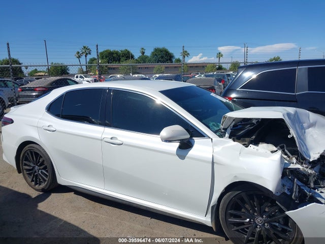 Toyota CAMRY XSE 2022 4T1K61AK4NU036153 Image 13